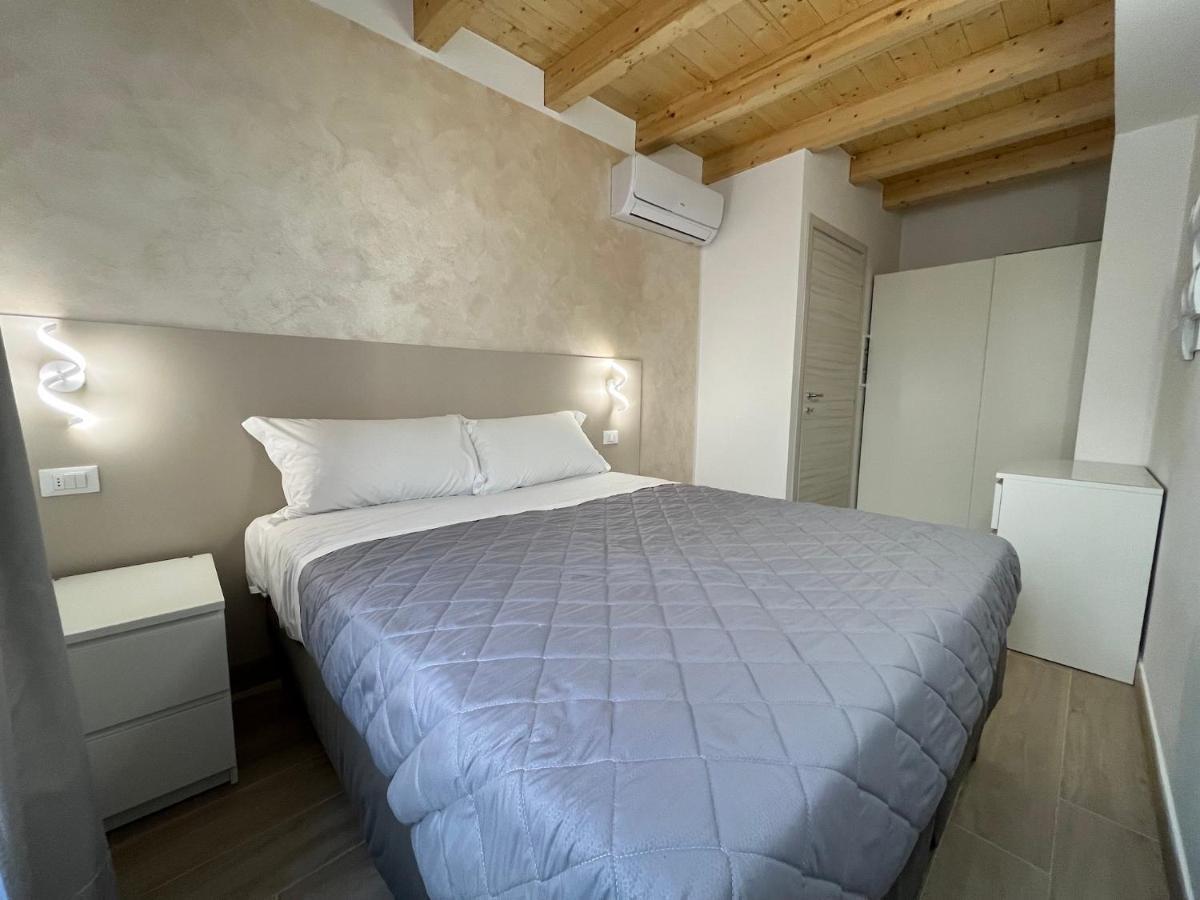 Anfite Apartments Santa Maria Desenzano del Garda Exterior foto