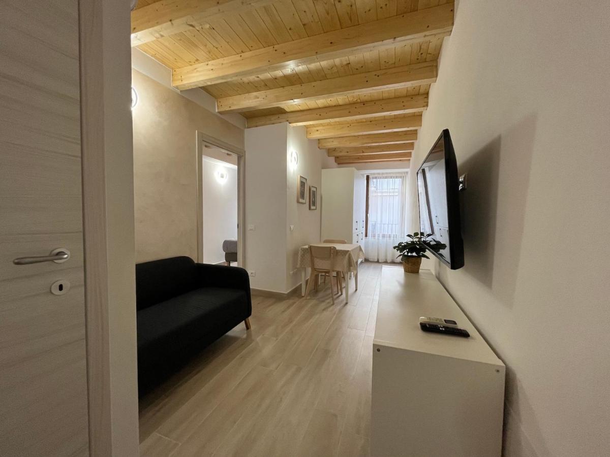 Anfite Apartments Santa Maria Desenzano del Garda Exterior foto