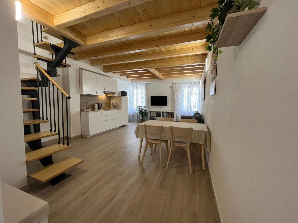 Anfite Apartments Santa Maria Desenzano del Garda Exterior foto